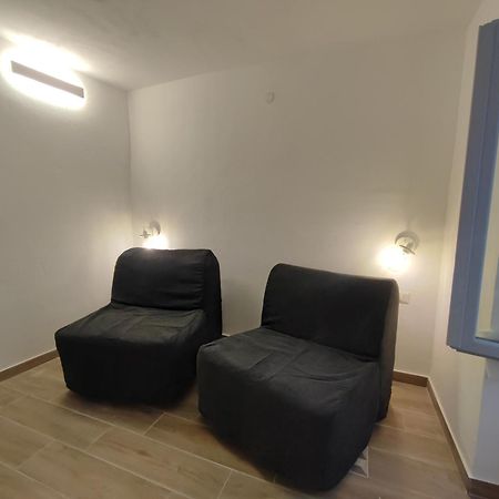 לינה וארוחת בוקר קאסטלסארדו Residenza Nel Borgo L'Appusentu מראה חיצוני תמונה