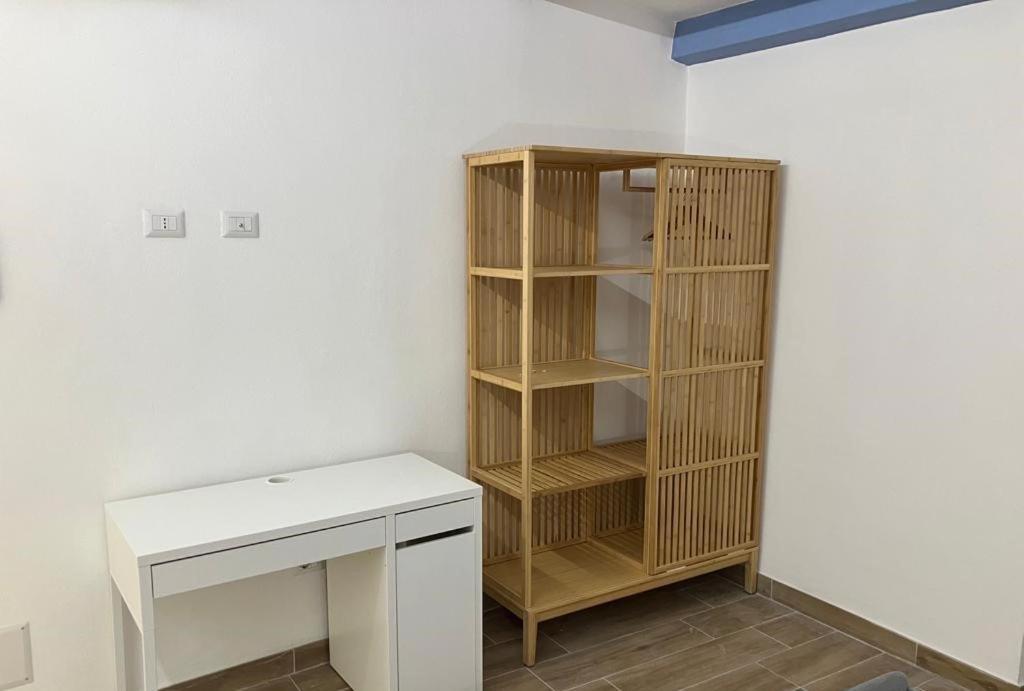 לינה וארוחת בוקר קאסטלסארדו Residenza Nel Borgo L'Appusentu מראה חיצוני תמונה