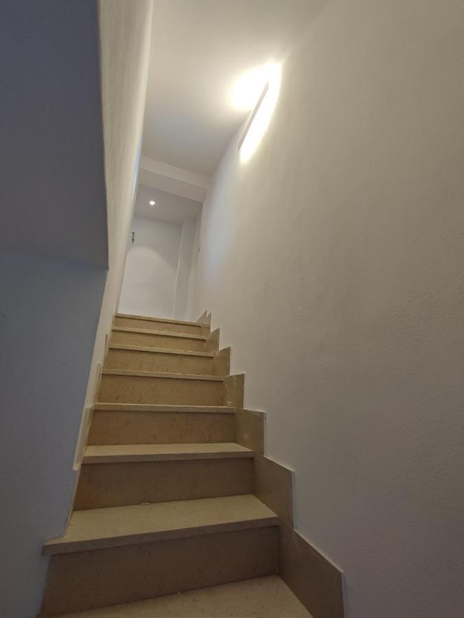 לינה וארוחת בוקר קאסטלסארדו Residenza Nel Borgo L'Appusentu מראה חיצוני תמונה