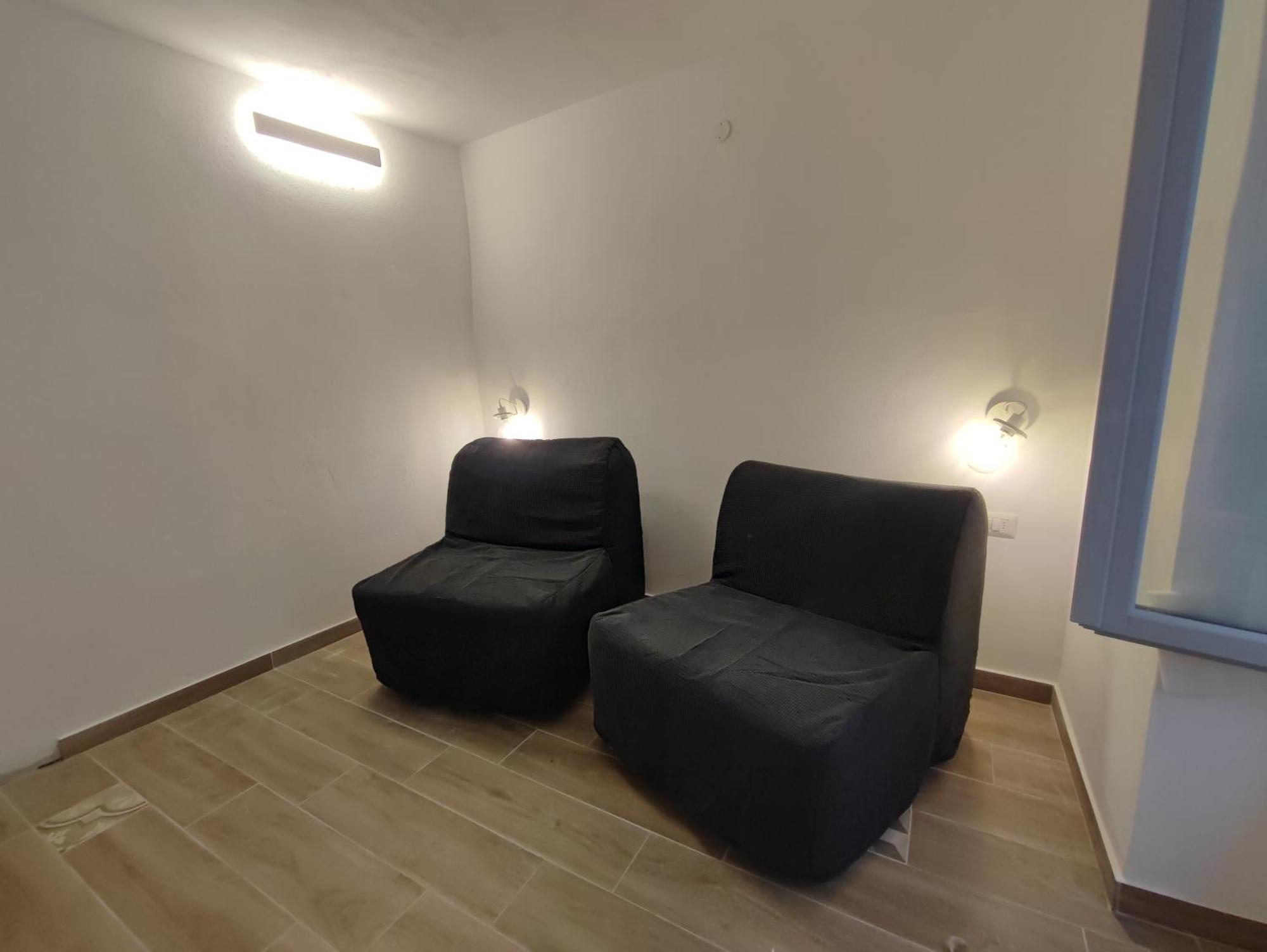 לינה וארוחת בוקר קאסטלסארדו Residenza Nel Borgo L'Appusentu מראה חיצוני תמונה